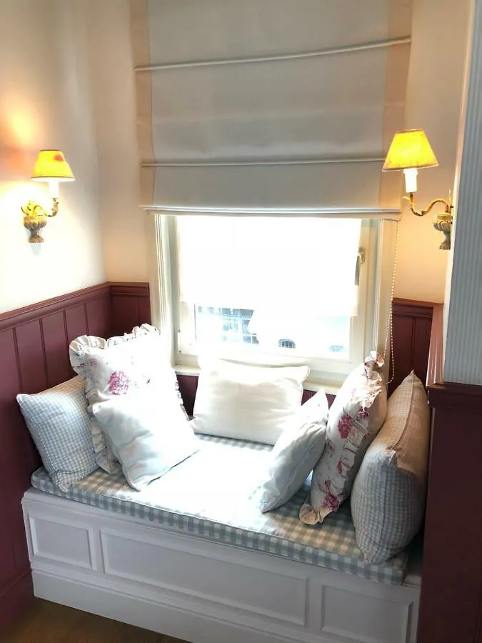Bed & Breakfast Het Zilte Zand - Luxe Ontbijt - Gratis Parking - Westende Middelkerke 4*,