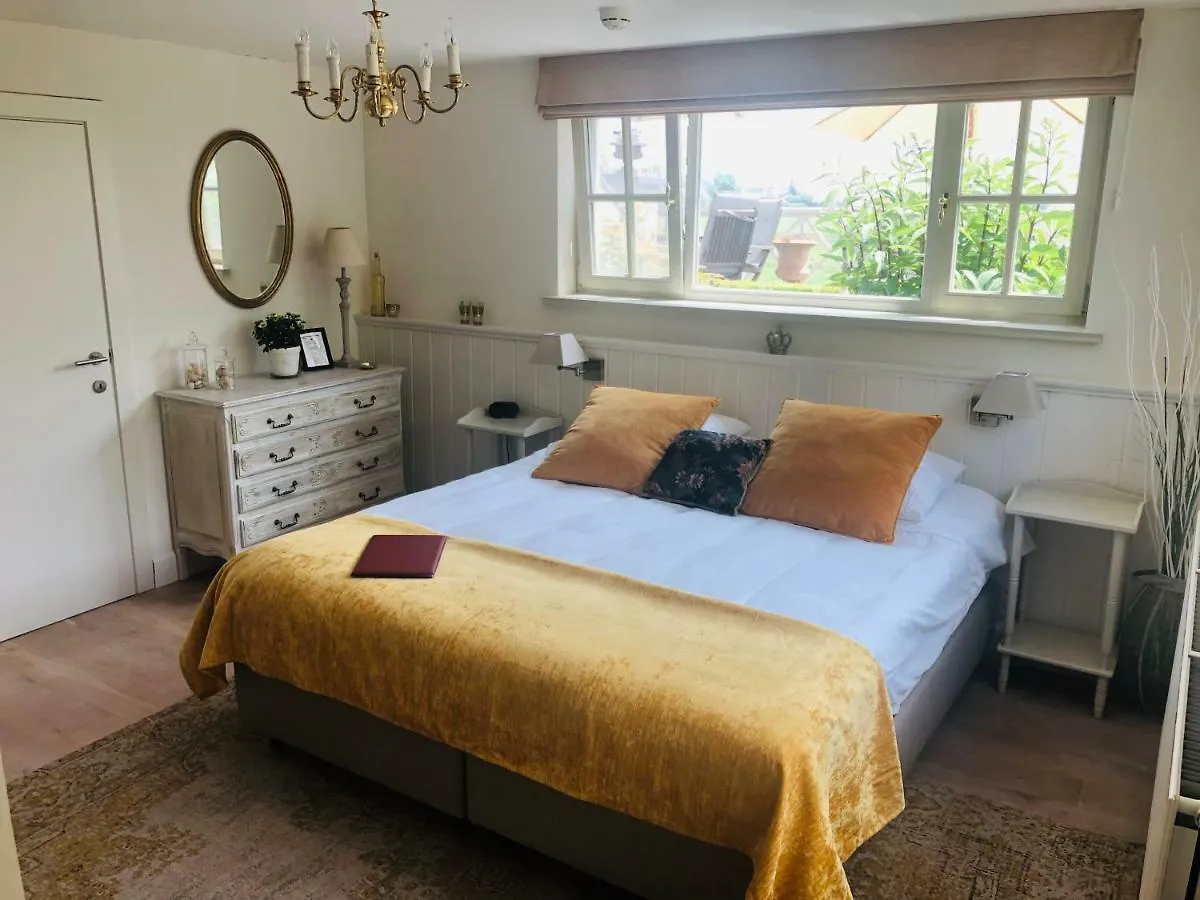 Bed & Breakfast Het Zilte Zand - Luxe Ontbijt - Gratis Parking - Westende Middelkerke 4*,